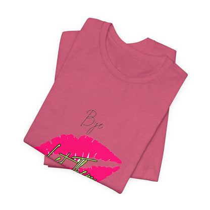 Lip Print 'Lip Queen' Script Tee | Pink Kiss Graphic T-Shirt